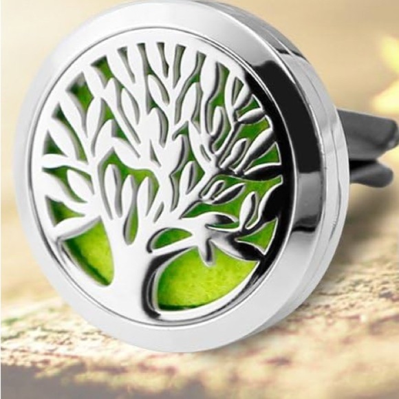 Aromatherapy Essential Oil Car Vent Diffuser | Refillable Air Freshener - Picture 2 of 7